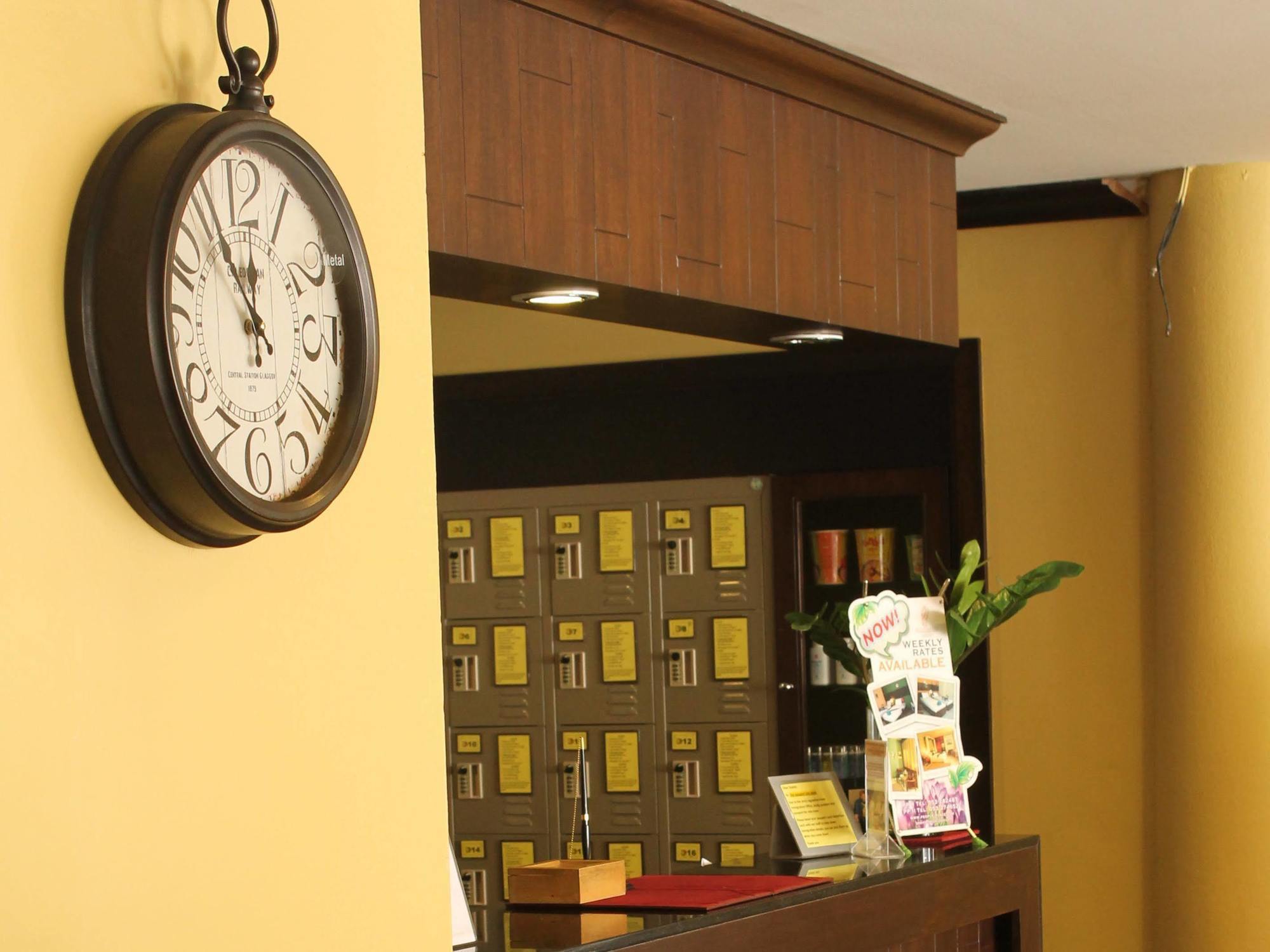 People Place Classic Hotel Sha Extra Plus Чиангмай Экстерьер фото