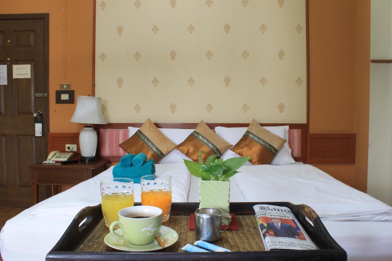 People Place Classic Hotel Sha Extra Plus Чиангмай Экстерьер фото