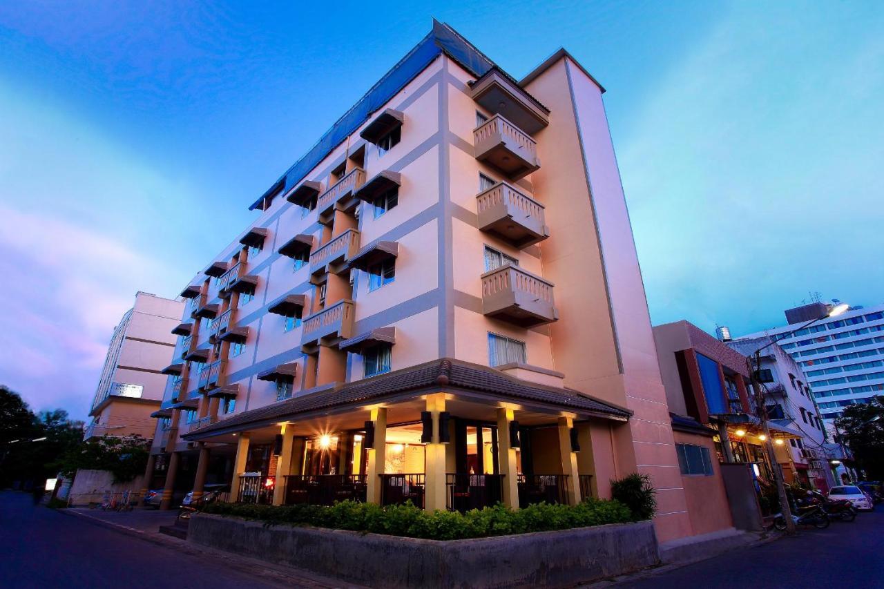 People Place Classic Hotel Sha Extra Plus Чиангмай Экстерьер фото