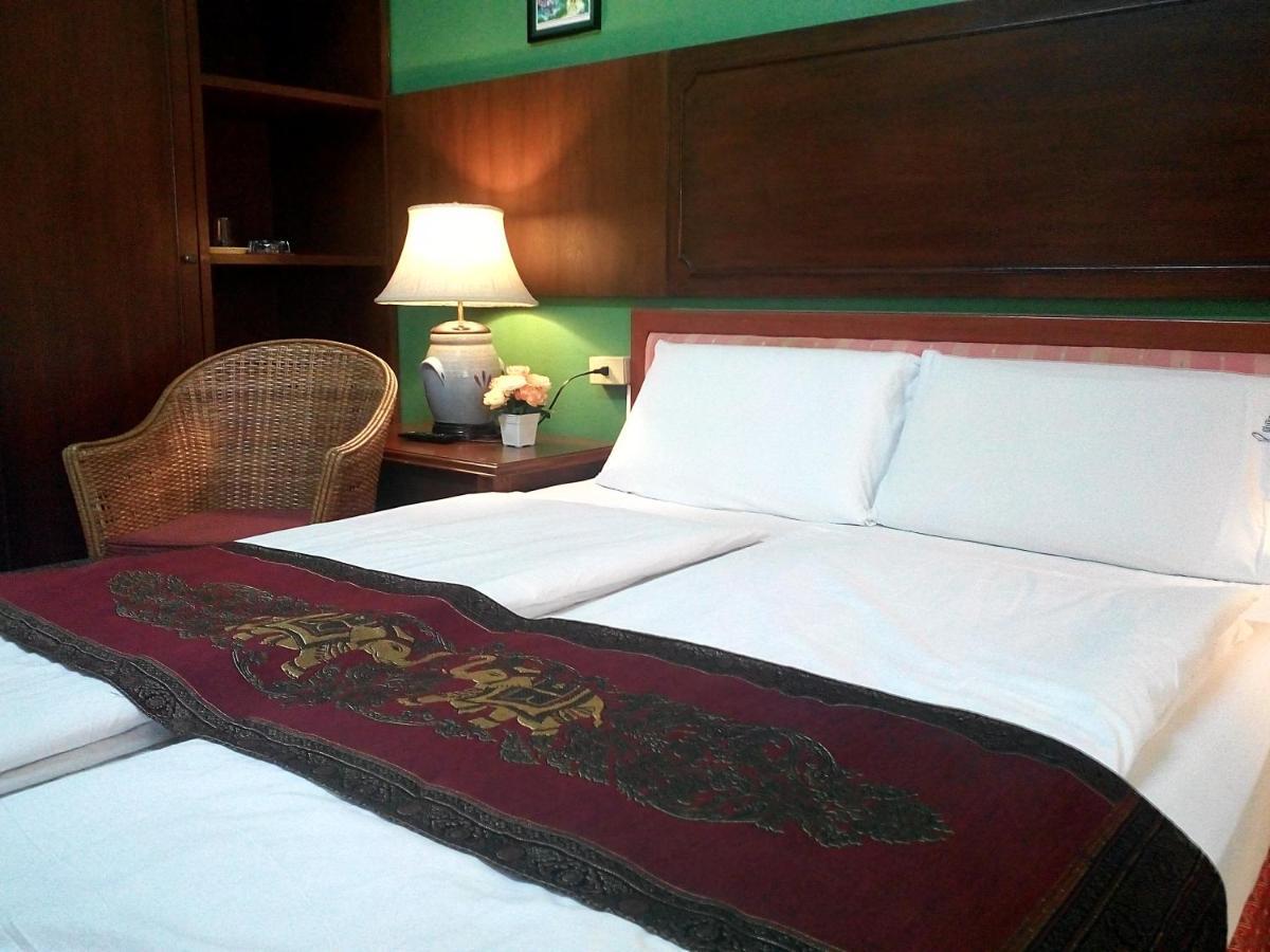 People Place Classic Hotel Sha Extra Plus Чиангмай Экстерьер фото