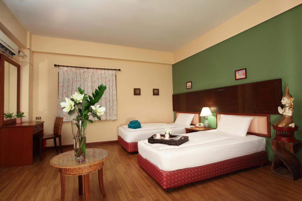 People Place Classic Hotel Sha Extra Plus Чиангмай Экстерьер фото